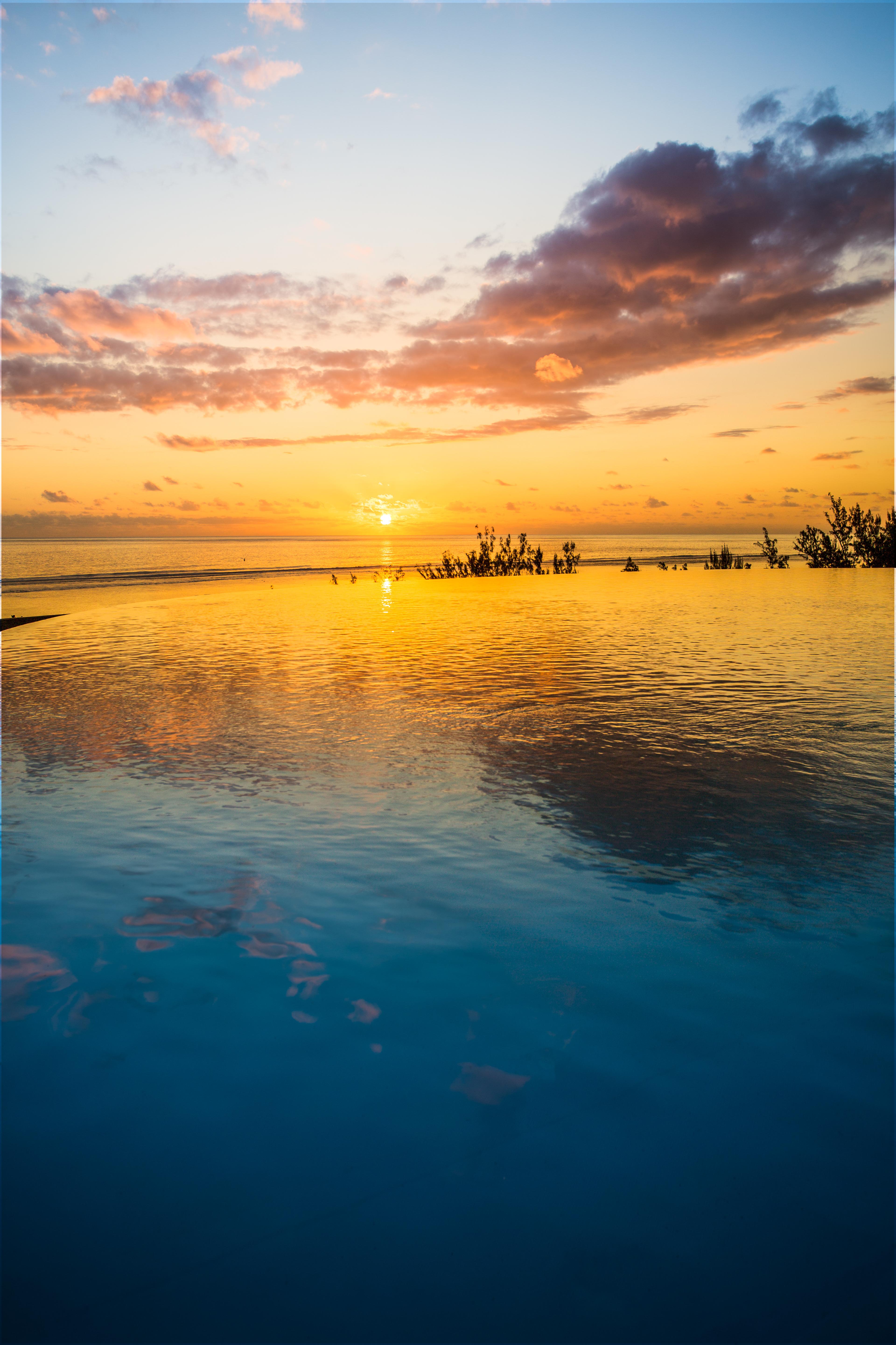 Akoya Hotel & Spa La Saline Le Bains Exteriör bild Sunset at the Atlantis Paradise Island