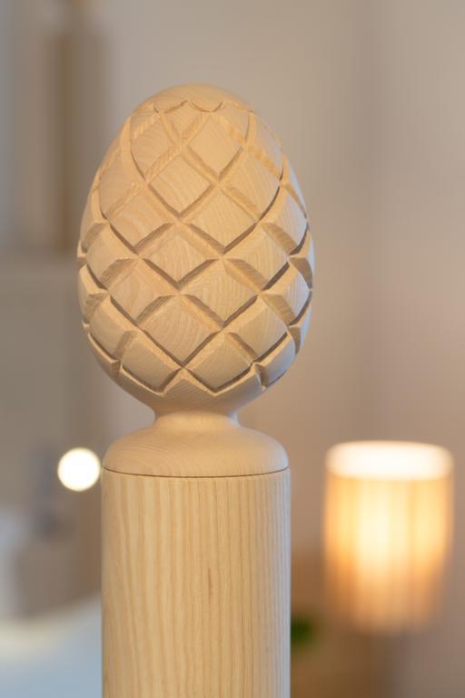Akoya Hotel & Spa La Saline Le Bains Rum bild A pineapple lamp