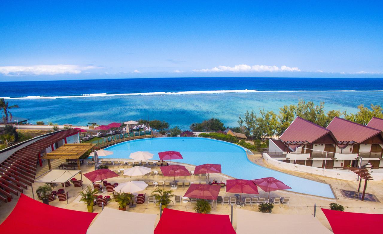 Akoya Hotel & Spa La Saline Le Bains Exteriör bild View of the resort